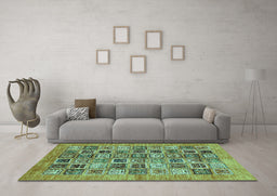 Machine Washable Oriental Turquoise Modern Area Rugs in a Living Room,, wshabs376turq