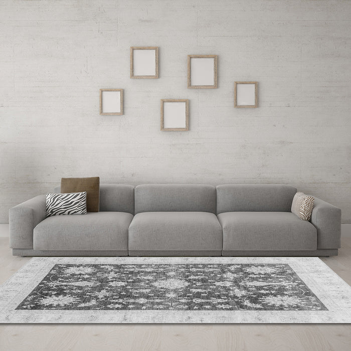 Machine Washable Oriental Gray Traditional Rug in a Living Room,, wshabs3787gry
