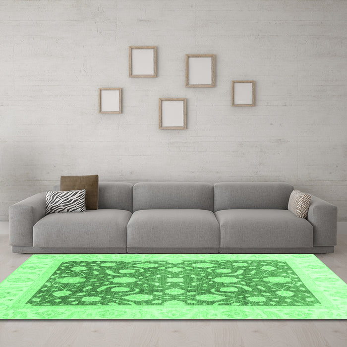 Machine Washable Abstract Emerald Green Modern Area Rugs in a Living Room,, wshabs3791emgrn