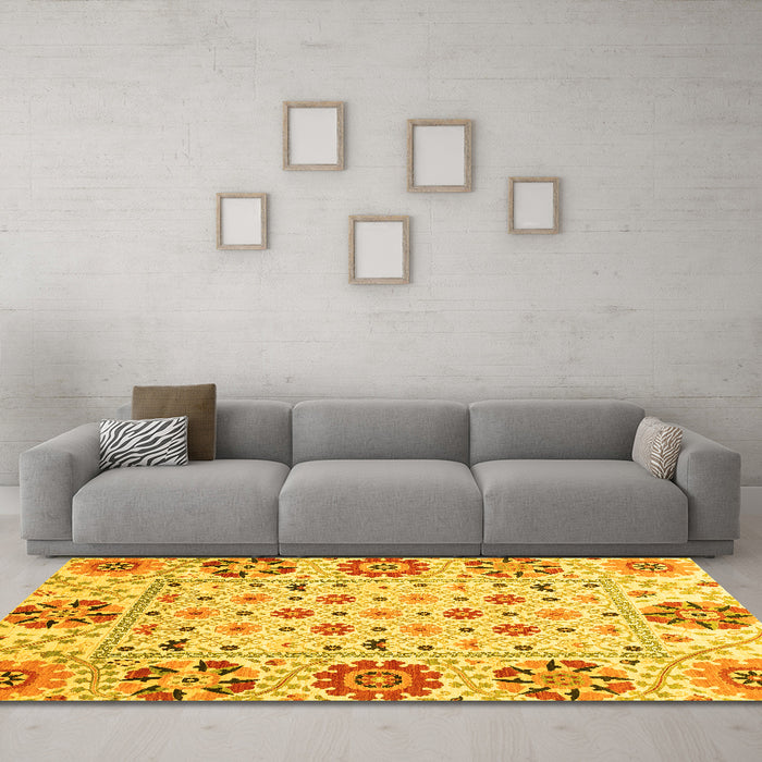 Machine Washable Abstract Yellow Modern Rug in a Living Room, wshabs3792yw
