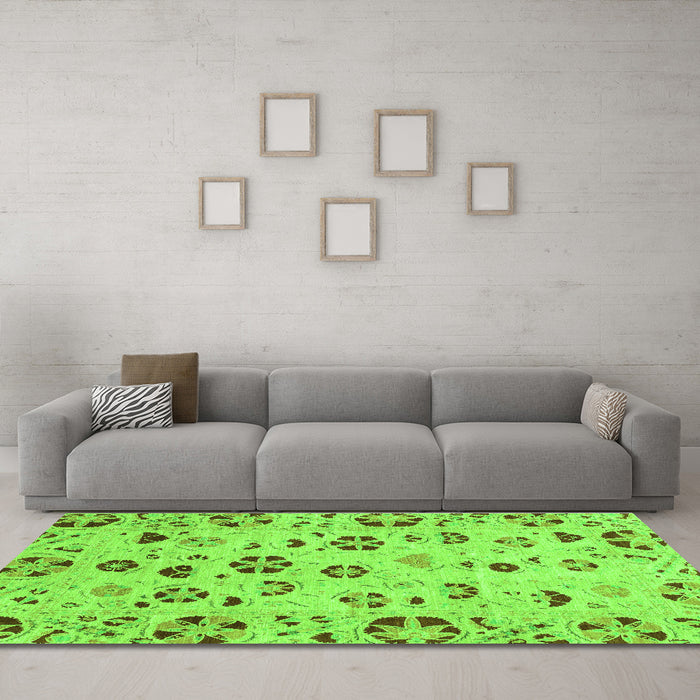 Machine Washable Abstract Green Modern Area Rugs in a Living Room,, wshabs3806grn