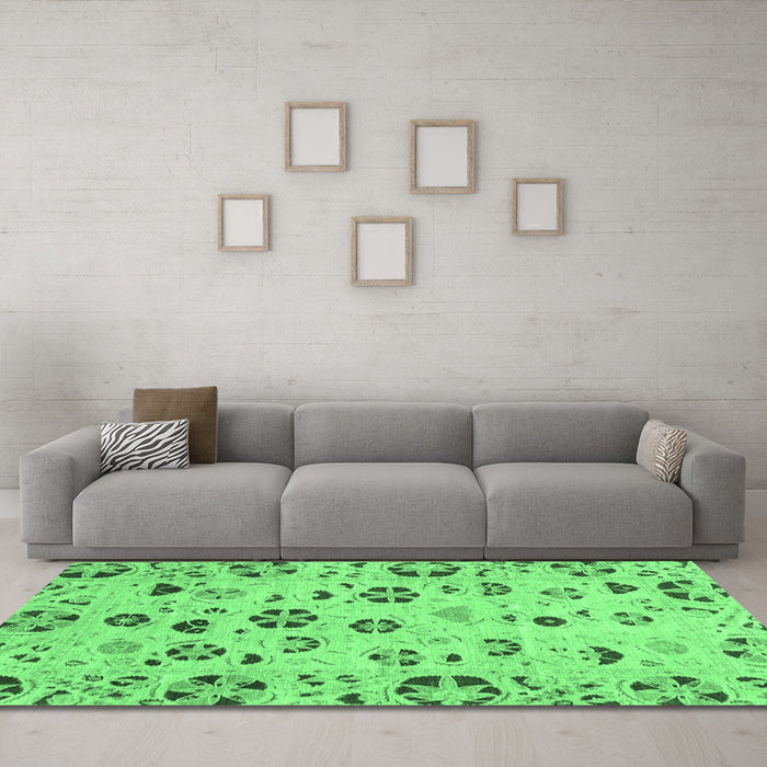 Machine Washable Abstract Emerald Green Modern Area Rugs in a Living Room,, wshabs3806emgrn