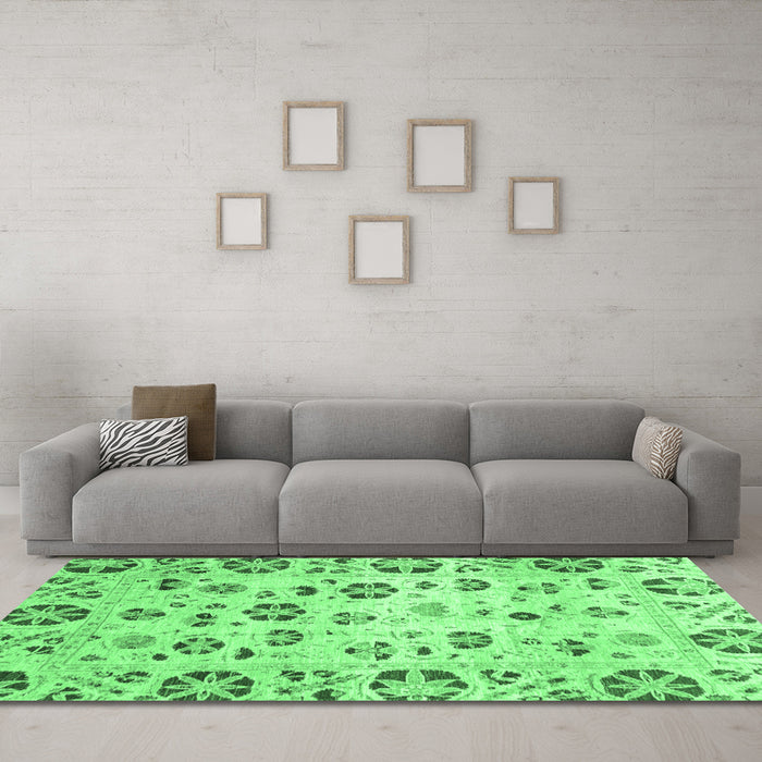 Machine Washable Abstract Emerald Green Modern Area Rugs in a Living Room,, wshabs3810emgrn