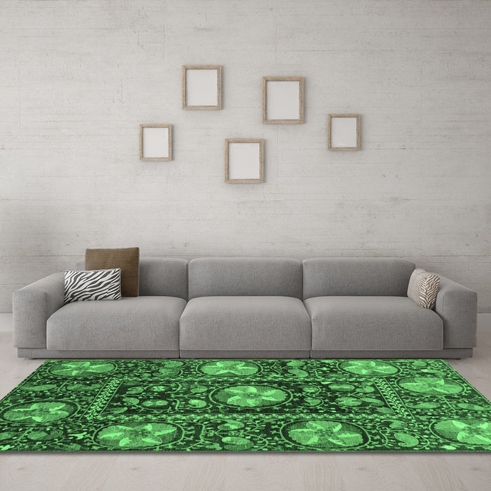 Machine Washable Abstract Emerald Green Modern Area Rugs in a Living Room,, wshabs3814emgrn