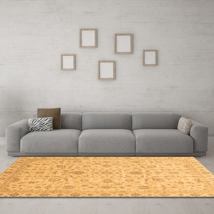 Machine Washable Abstract Brown Modern Rug in a Living Room,, wshabs3820brn
