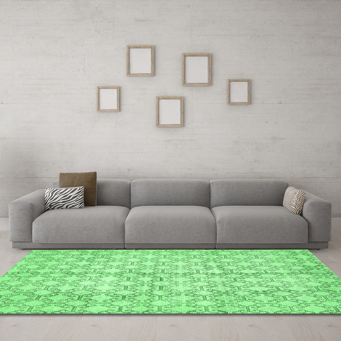 Machine Washable Abstract Emerald Green Modern Area Rugs in a Living Room,, wshabs382emgrn