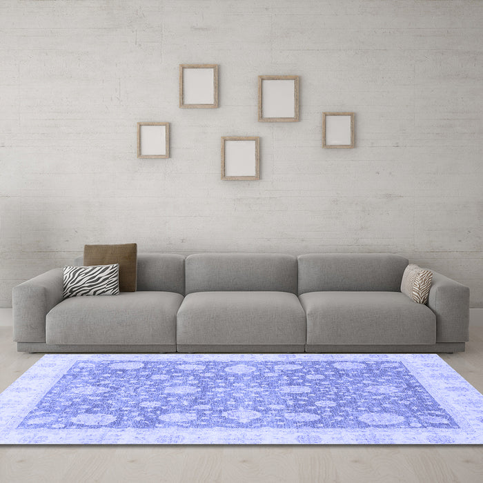Machine Washable Oriental Blue Traditional Rug in a Living Room, wshabs3834blu