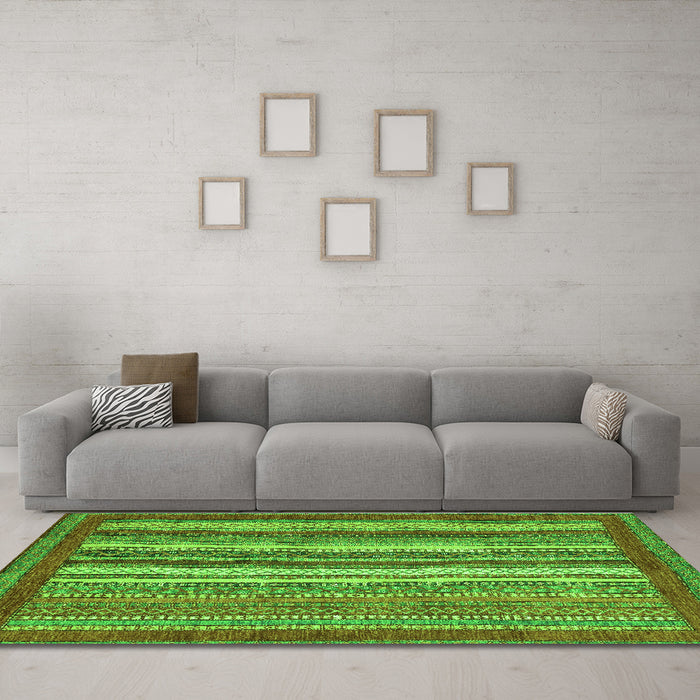 Machine Washable Abstract Green Modern Area Rugs in a Living Room,, wshabs3837grn
