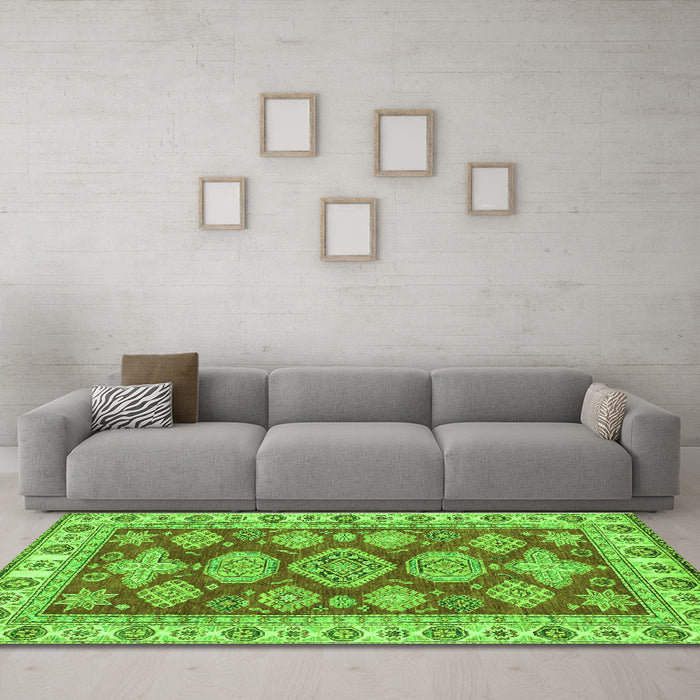 Machine Washable Abstract Green Modern Area Rugs in a Living Room,, wshabs3838grn
