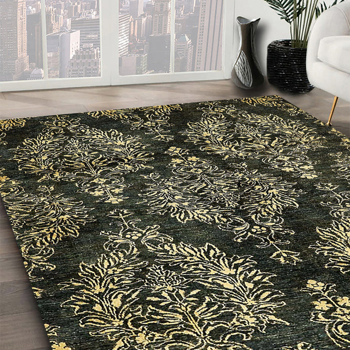 Abstract Brown Modern Rug in Family Room, abs383