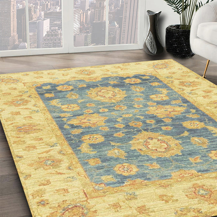 Machine Washable Abstract Brass Green Rug in a Family Room, wshabs3842