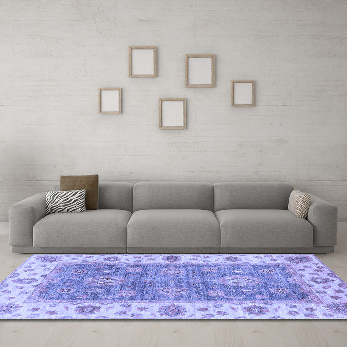Machine Washable Oriental Blue Traditional Rug in a Living Room, wshabs3846blu