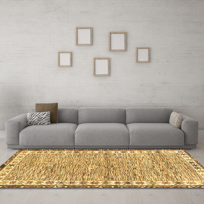 Machine Washable Abstract Brown Modern Rug in a Living Room,, wshabs3848brn