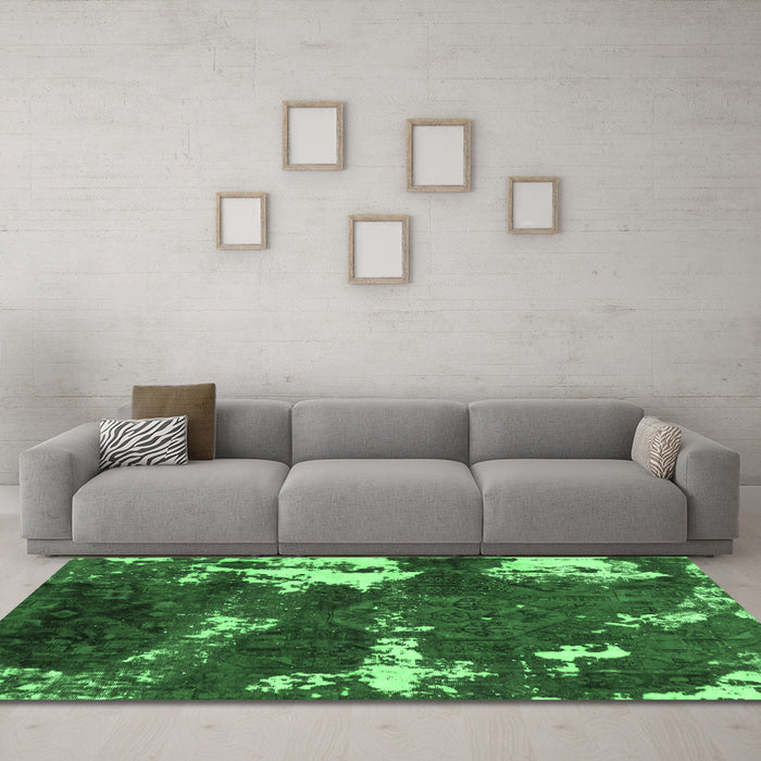 Machine Washable Abstract Emerald Green Modern Area Rugs in a Living Room,, wshabs3852emgrn