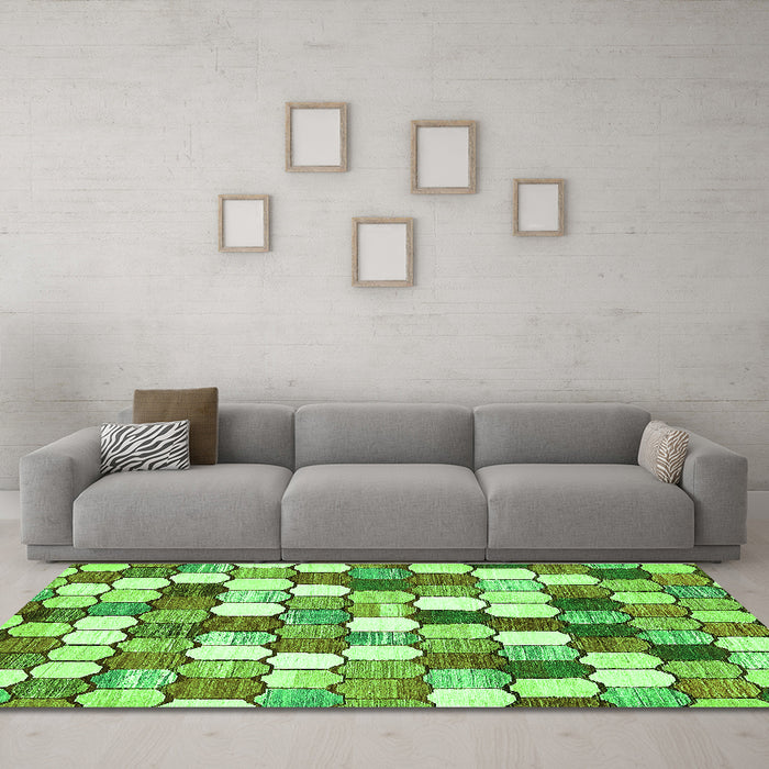 Machine Washable Abstract Green Modern Area Rugs in a Living Room,, wshabs385grn
