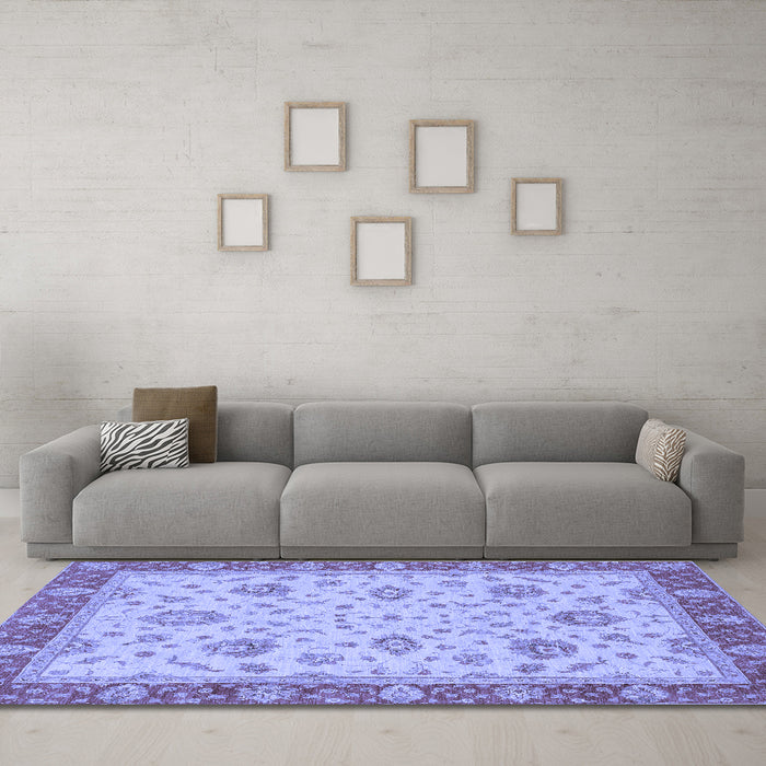 Machine Washable Oriental Blue Traditional Rug in a Living Room, wshabs3868blu