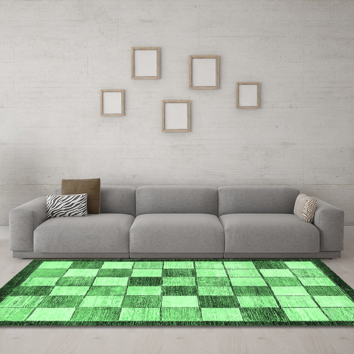 Machine Washable Abstract Emerald Green Modern Area Rugs in a Living Room,, wshabs387emgrn