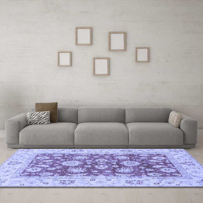 Machine Washable Oriental Blue Traditional Rug in a Living Room, wshabs3882blu