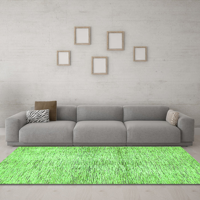 Machine Washable Abstract Green Modern Area Rugs in a Living Room,, wshabs388grn