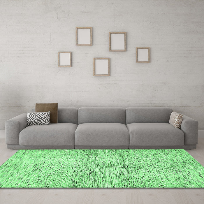 Machine Washable Abstract Emerald Green Modern Area Rugs in a Living Room,, wshabs388emgrn