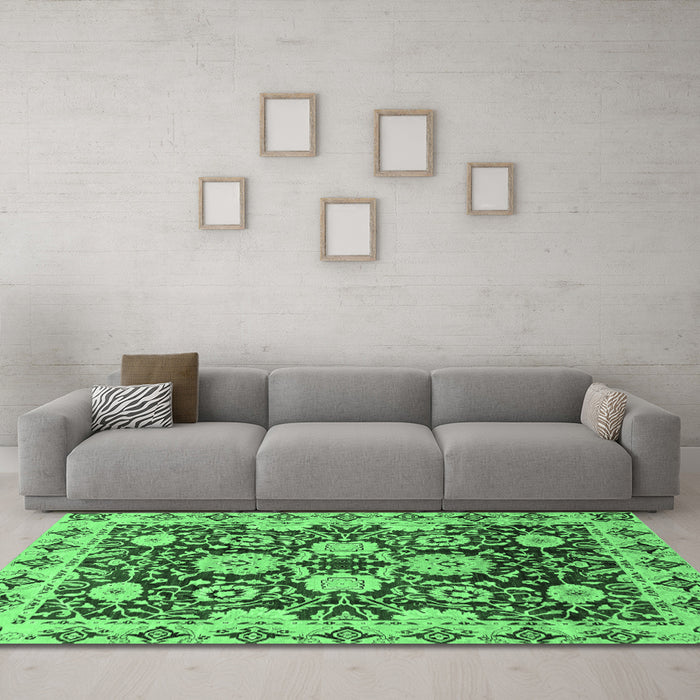 Machine Washable Abstract Emerald Green Modern Area Rugs in a Living Room,, wshabs3890emgrn