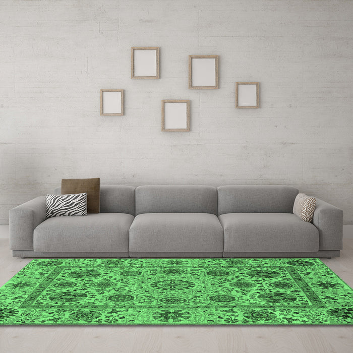 Machine Washable Abstract Emerald Green Modern Area Rugs in a Living Room,, wshabs3895emgrn