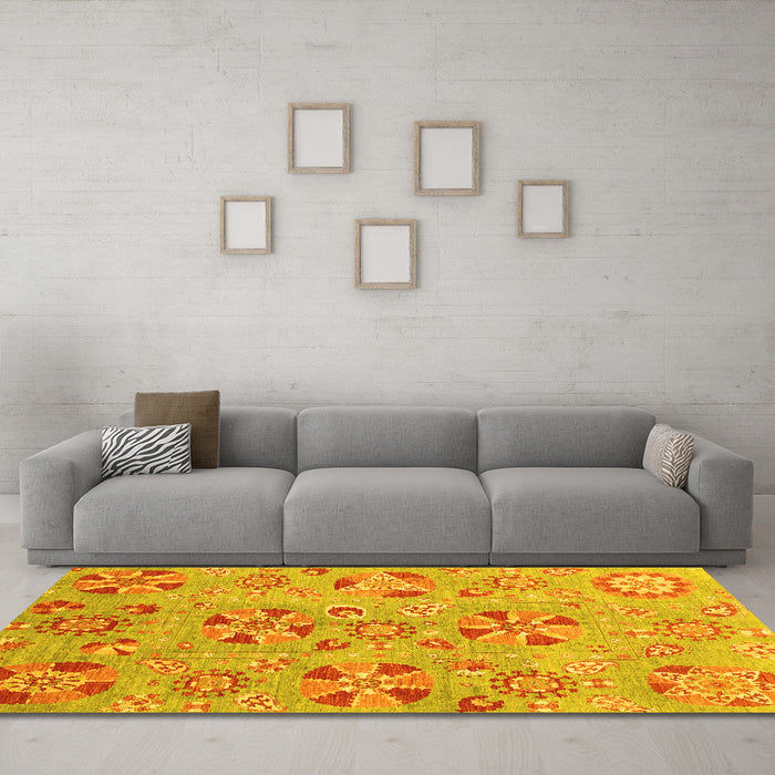 Machine Washable Abstract Yellow Modern Rug in a Living Room, wshabs3899yw