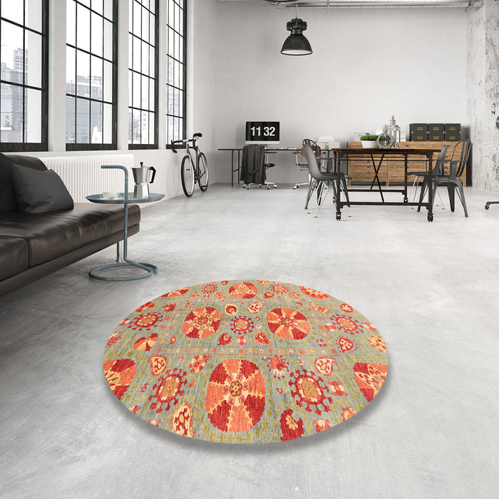 Round Machine Washable Abstract Orange Rug in a Office, wshabs3899