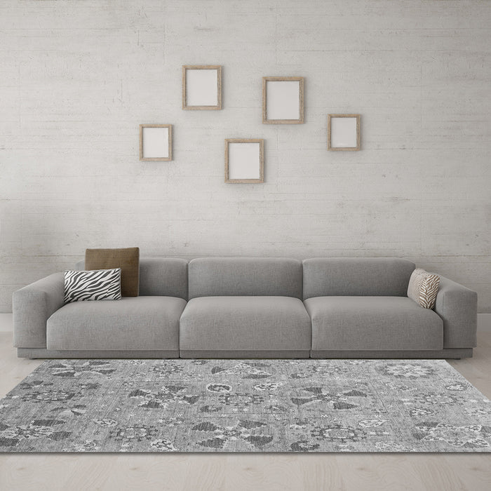 Machine Washable Abstract Gray Modern Rug in a Living Room,, wshabs3899gry
