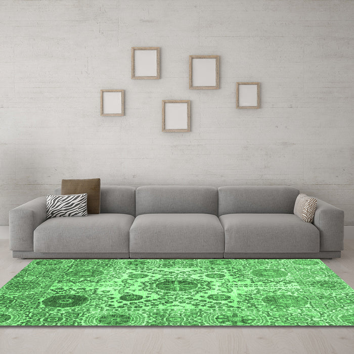 Machine Washable Abstract Emerald Green Modern Area Rugs in a Living Room,, wshabs3904emgrn