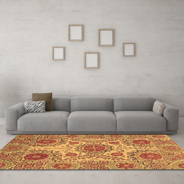 Machine Washable Abstract Brown Modern Rug in a Living Room,, wshabs3907brn