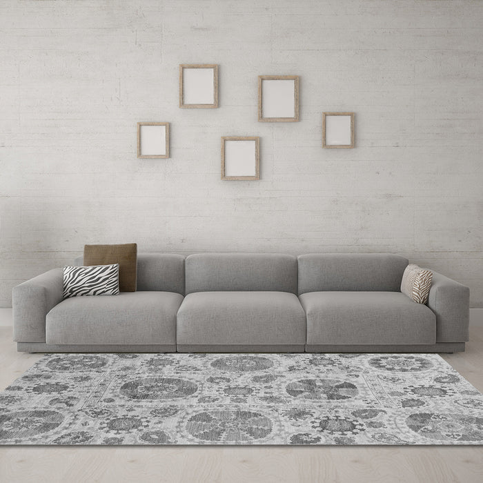 Machine Washable Abstract Gray Modern Rug in a Living Room,, wshabs3908gry