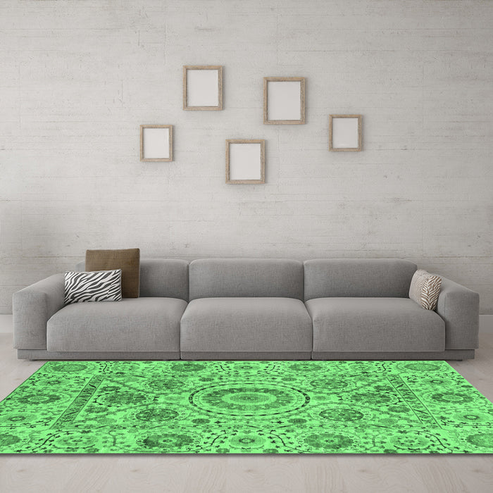 Machine Washable Abstract Emerald Green Modern Area Rugs in a Living Room,, wshabs3913emgrn