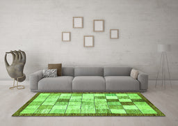 Machine Washable Checkered Green Modern Area Rugs in a Living Room,, wshabs391grn