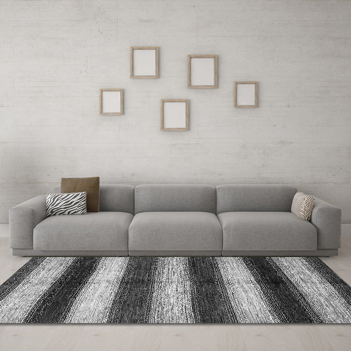 Machine Washable Abstract Gray Modern Rug in a Living Room,, wshabs392gry
