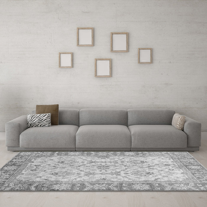 Machine Washable Oriental Gray Modern Rug in a Living Room,, wshabs3935gry