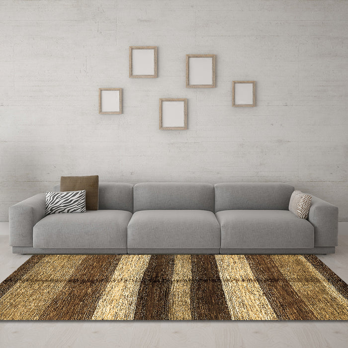 Machine Washable Abstract Brown Modern Rug in a Living Room,, wshabs393brn