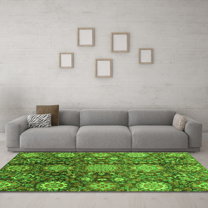 Machine Washable Abstract Green Modern Area Rugs in a Living Room,, wshabs3948grn