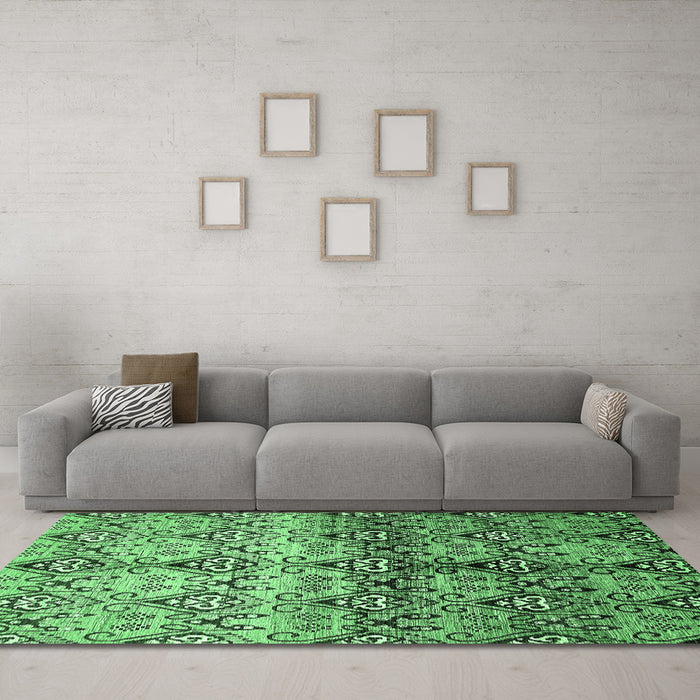 Machine Washable Abstract Emerald Green Modern Area Rugs in a Living Room,, wshabs394emgrn
