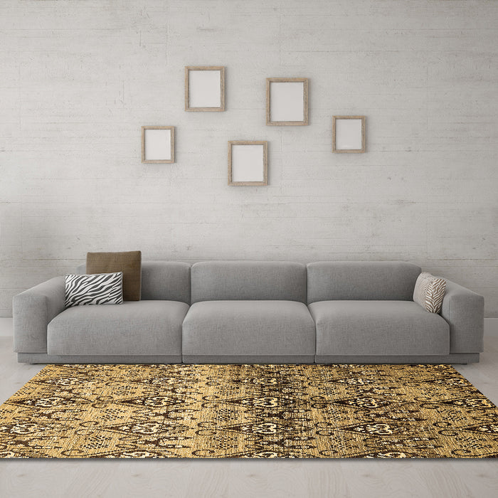 Machine Washable Abstract Brown Modern Rug in a Living Room,, wshabs394brn