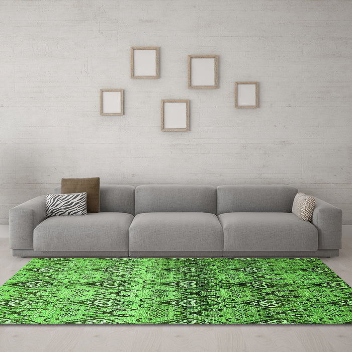 Machine Washable Abstract Green Modern Area Rugs in a Living Room,, wshabs394grn