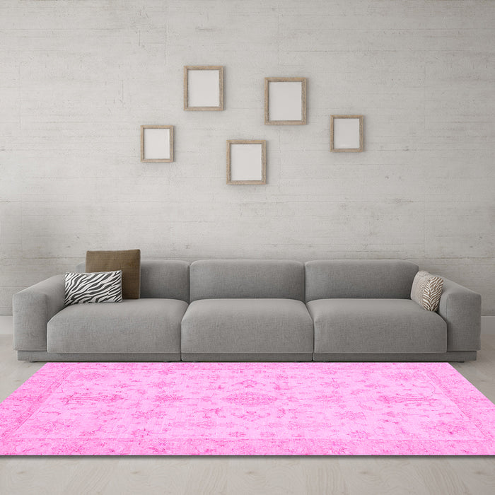 Machine Washable Oriental Pink Traditional Rug in a Living Room, wshabs3954pnk