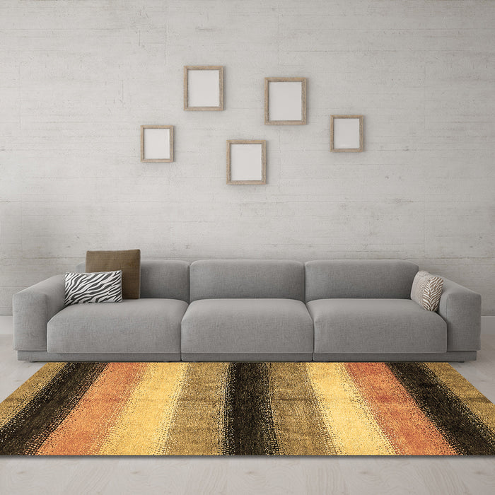 Machine Washable Abstract Brown Modern Rug in a Living Room,, wshabs395brn