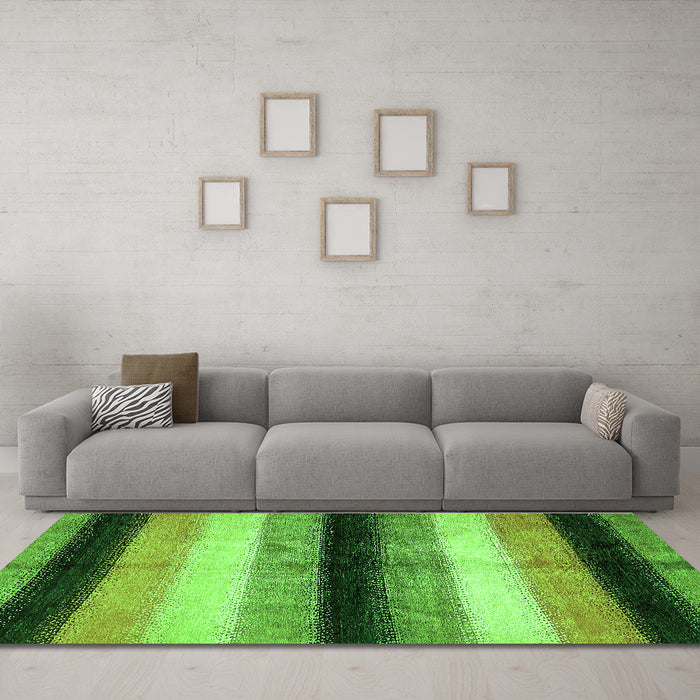 Machine Washable Abstract Green Modern Area Rugs in a Living Room,, wshabs395grn