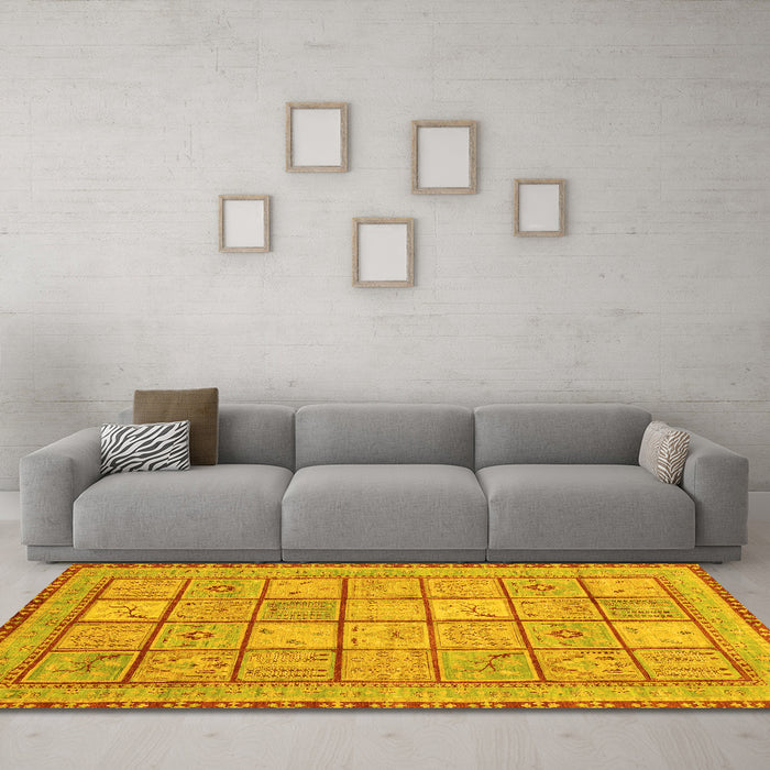 Machine Washable Abstract Yellow Modern Rug in a Living Room, wshabs3966yw