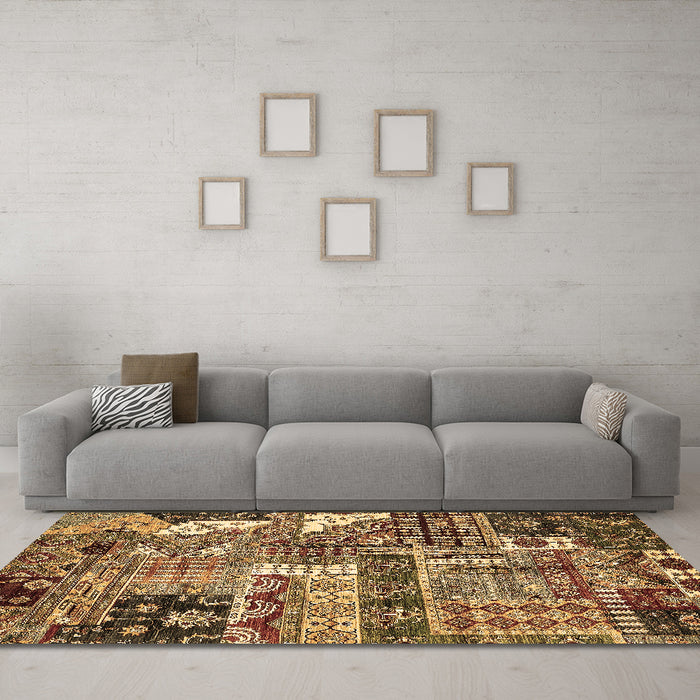 Machine Washable Abstract Brown Modern Rug in a Living Room,, wshabs396brn