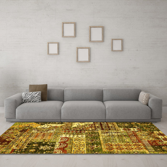 Machine Washable Abstract Yellow Modern Rug in a Living Room, wshabs396yw
