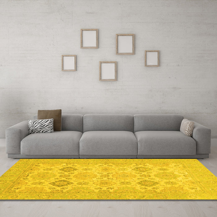 Machine Washable Abstract Yellow Modern Rug in a Living Room, wshabs3972yw