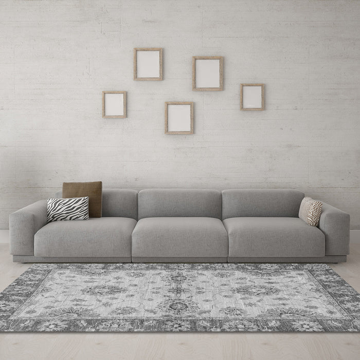 Machine Washable Abstract Gray Modern Rug in a Living Room,, wshabs3991gry