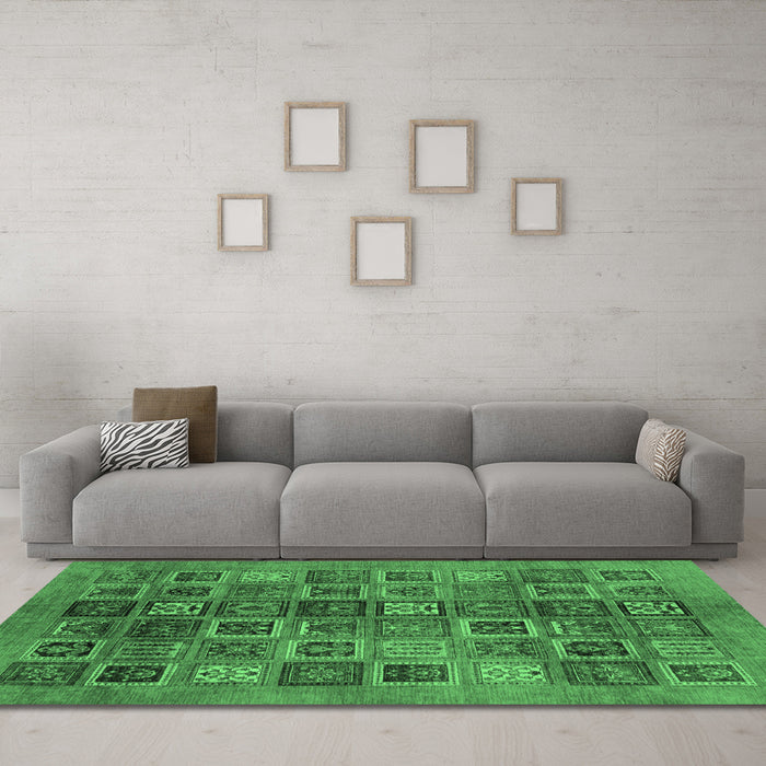 Machine Washable Abstract Emerald Green Modern Area Rugs in a Living Room,, wshabs3996emgrn
